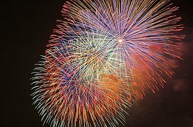 4th-Fireworks-Front
