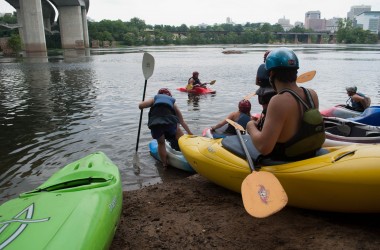 Kayakers support the Best Town Ever (31)