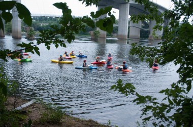 Kayakers support the Best Town Ever (20)