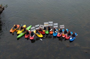 Kayakers support the Best Town Ever (13)