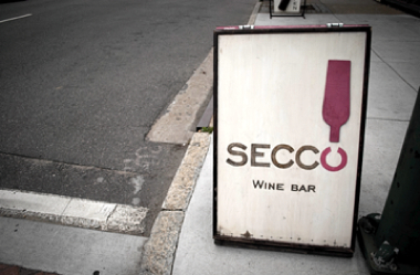 Secco sign