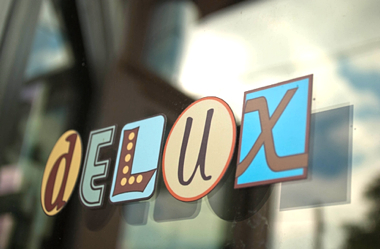 Delux sign