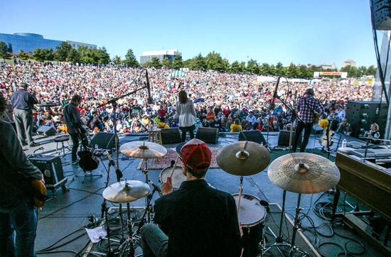 Folk Festival performance